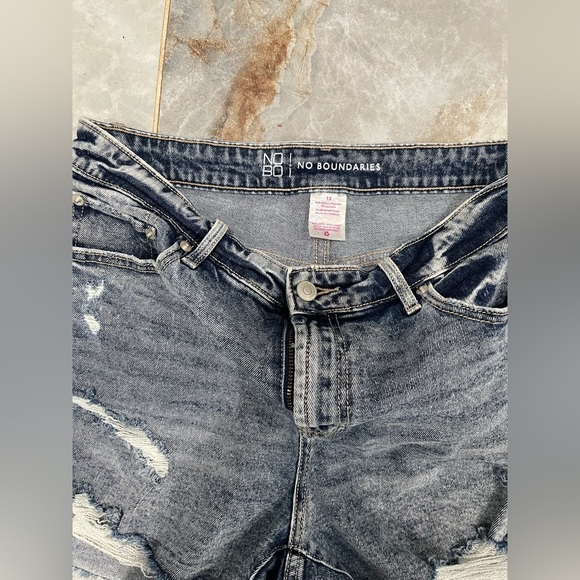 NOBO BlueJean Shorts Distressed High-Waisted - Picture 5 of 7
